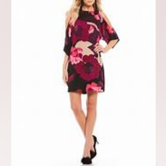 Trina Turk Baracoa floral cold shoulder dress - Picture 9 of 9